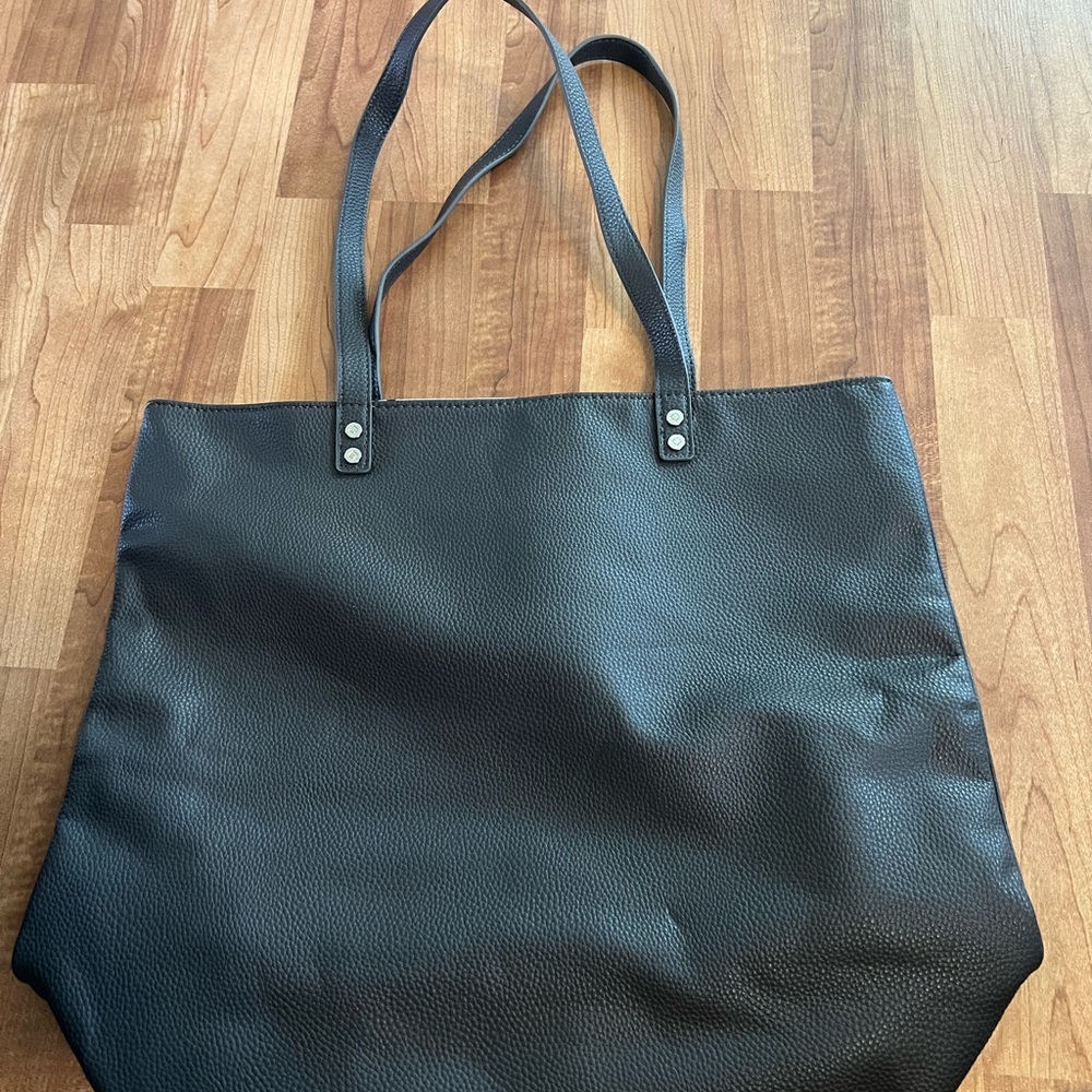 Thirty-One Black Textured Tote Bag